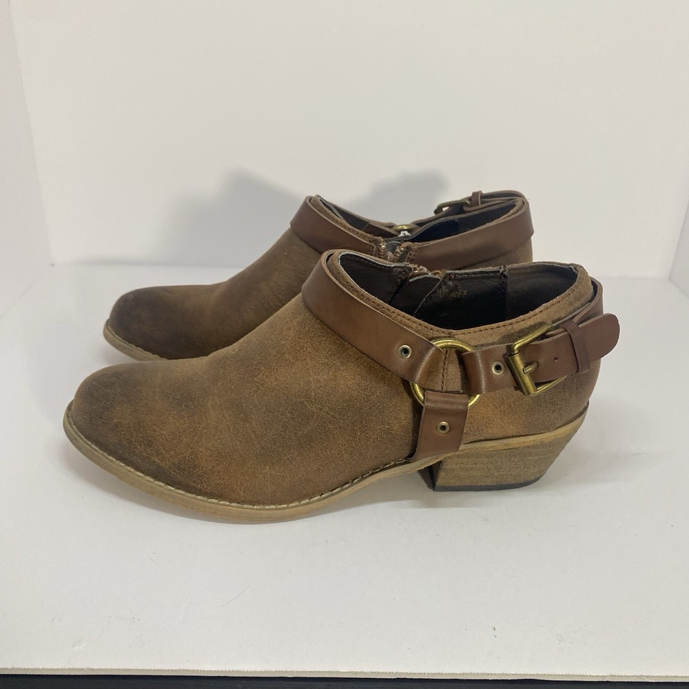Very Volatile Vegan Haisley Ankle‎ Boot Sz 8